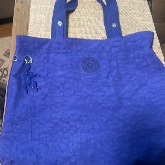 New Kipling Reversible Message Tote! - Picture 2 of 7